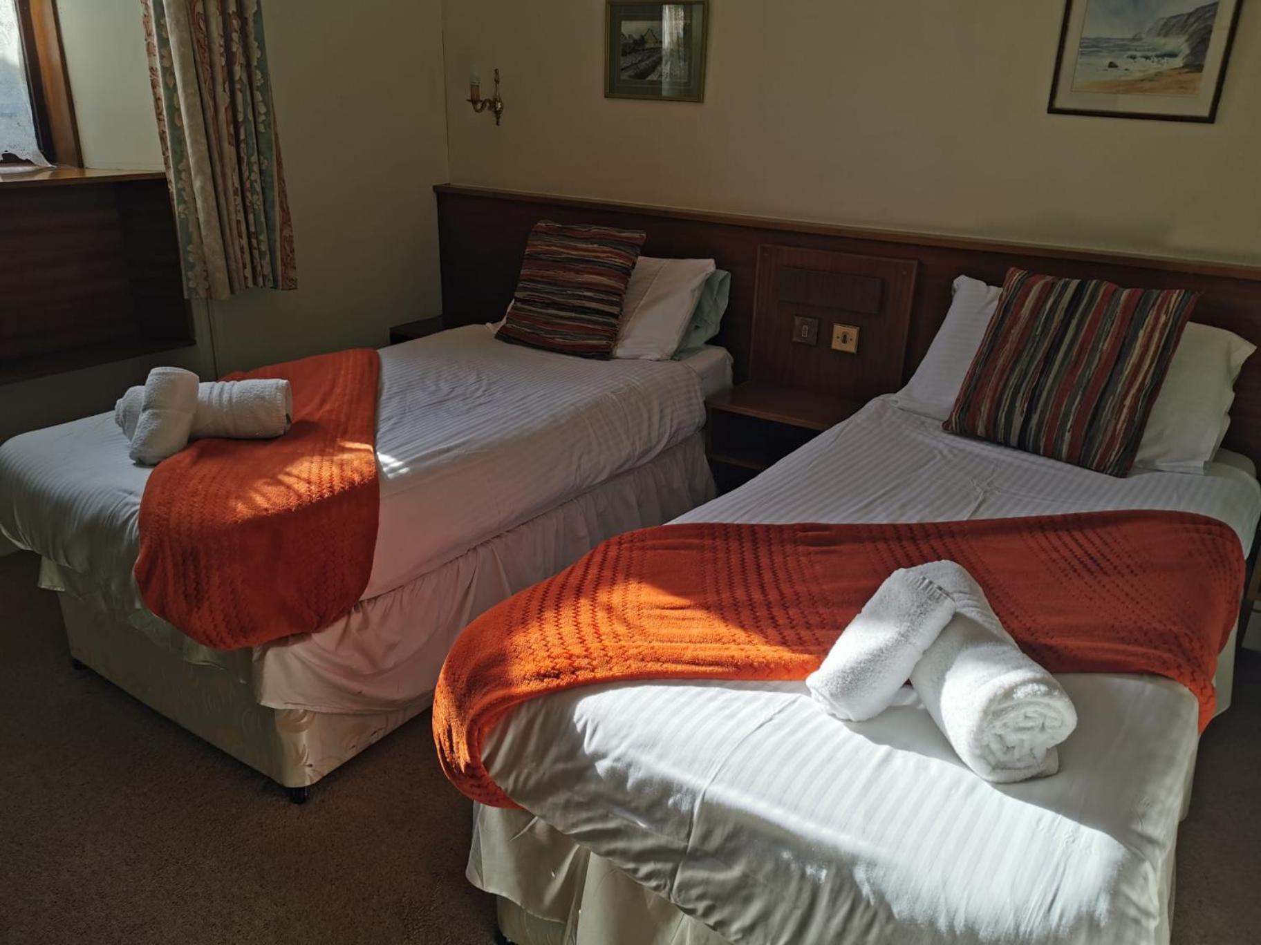 Station Hotel Портсой Екстериор снимка