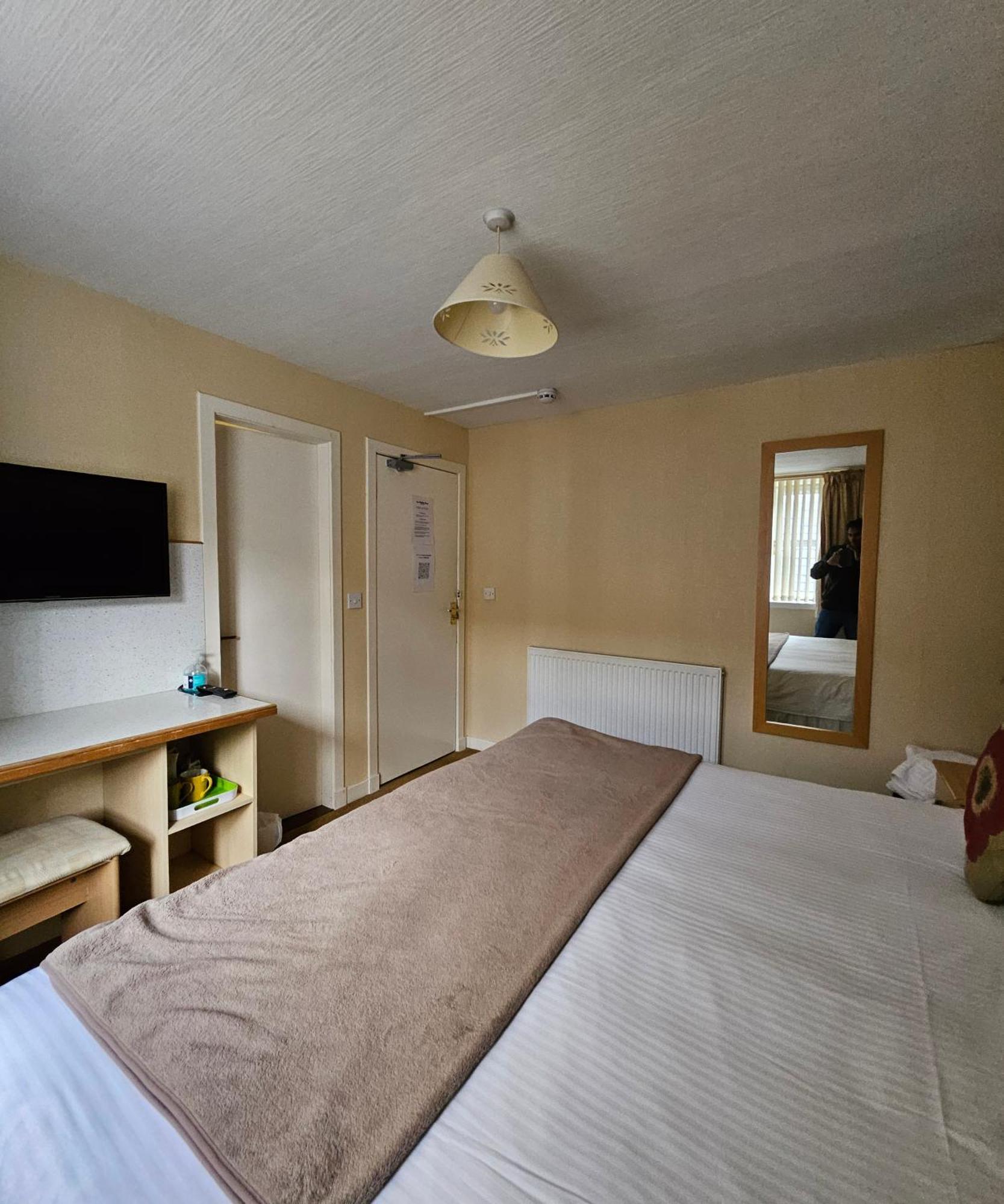 Station Hotel Портсой Екстериор снимка