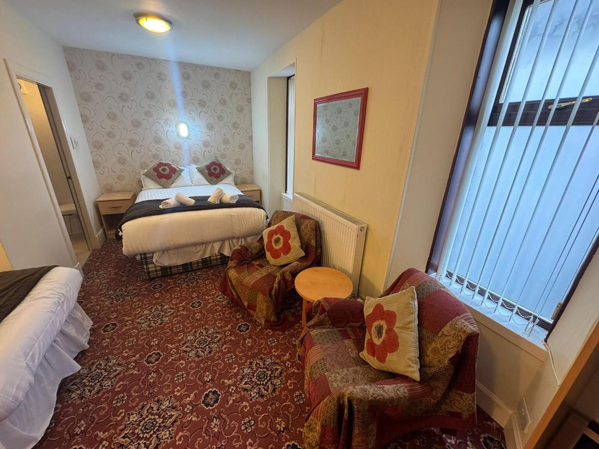 Station Hotel Портсой Екстериор снимка
