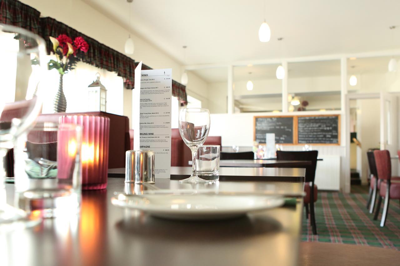 Station Hotel Портсой Екстериор снимка